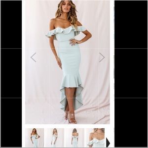 Mint green off-the-shoulder bodycon dress